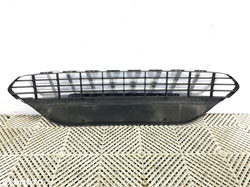 KRATKA ZDERZAKA PRZÓD - 129.00 PLN - FORD FOCUS II Turnier (DA_, FFS, DS) 2004 - 2012 1.6 TDCi 80 - 3