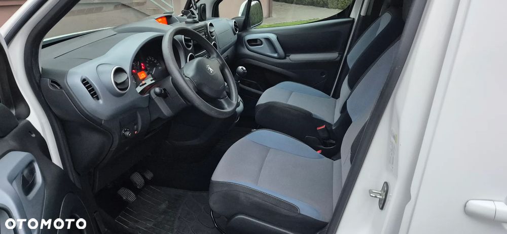 Peugeot Partner 1.6 HDi Active - 11