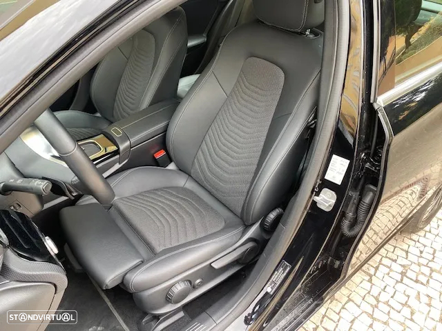Mercedes-Benz A 250 e - 11