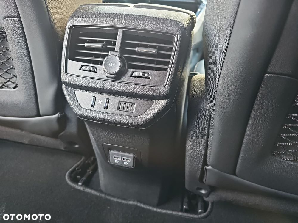 Peugeot 5008 2.0 BlueHDi GT Pack S&S EAT8 - 27