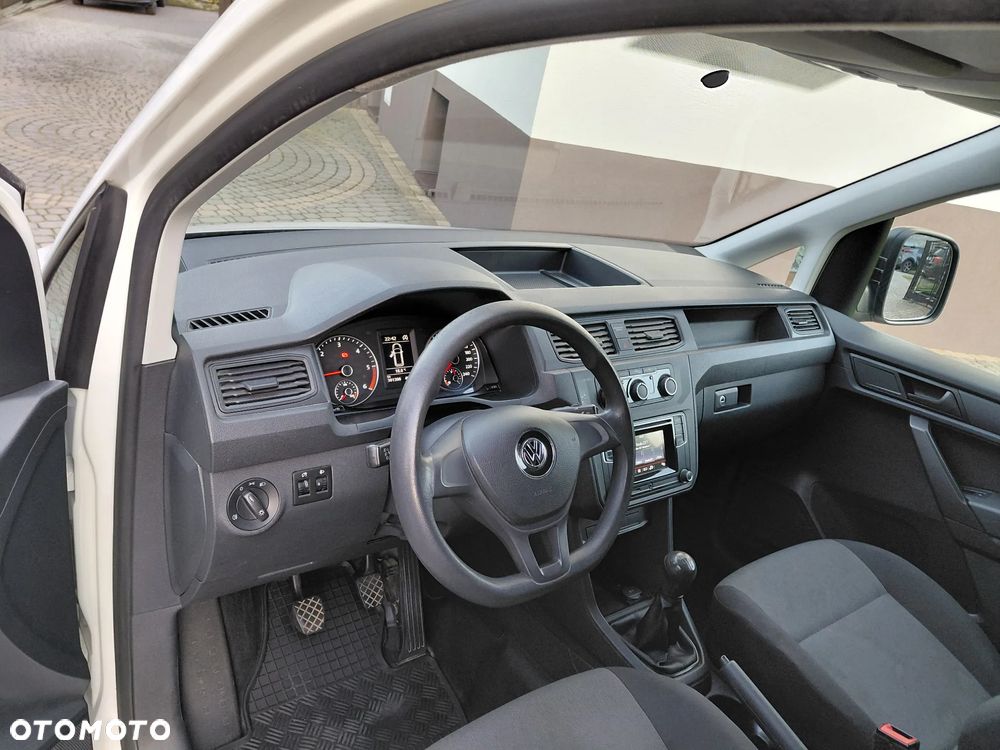 Volkswagen Caddy - 31
