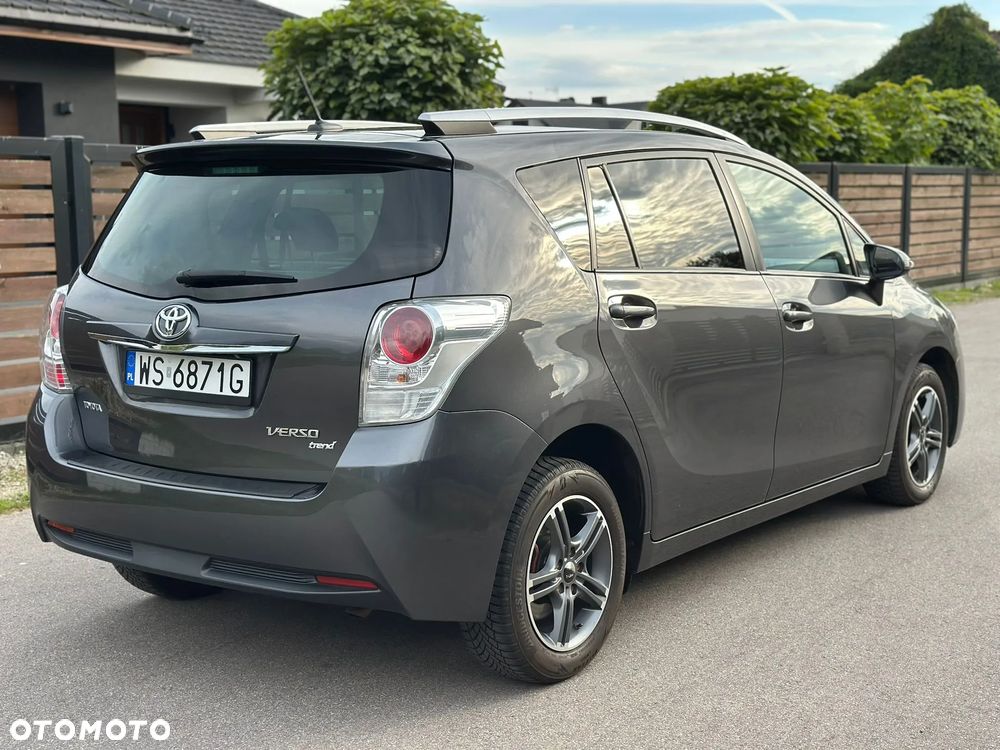 Toyota Verso 1.8 Premium 7os MS - 8