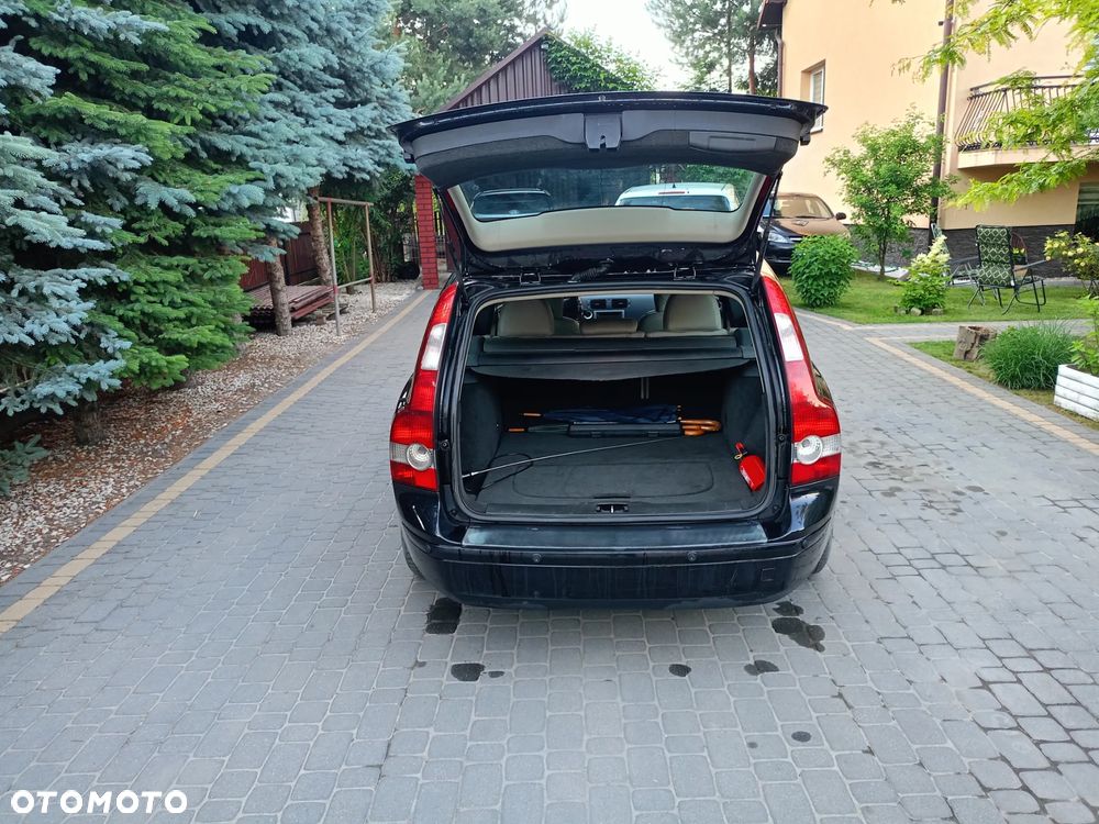 Volvo V50 1.6D Momentum - 11