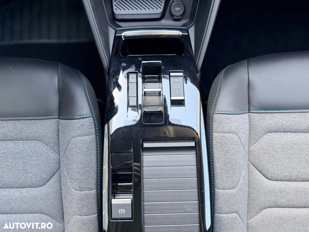 Citroën C4X PureTech 130 Stop&Start EAT8 FEEL PACK - 16