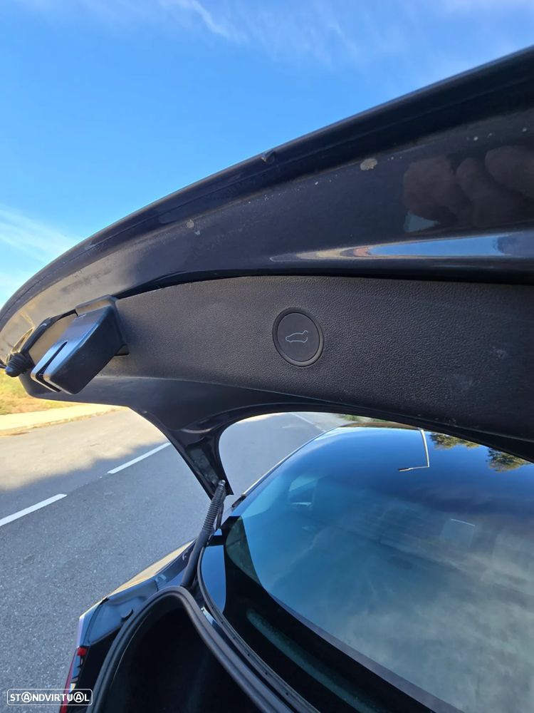 Tesla Model 3 Long Range Tração Integral - 16