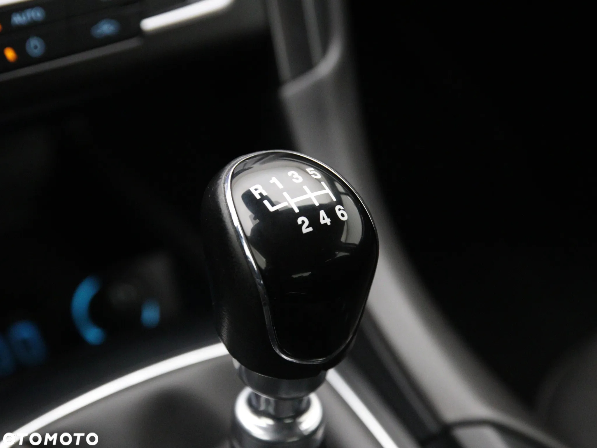 Ford Mondeo 2.0 EcoBlue Trend - 37