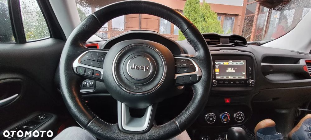 Jeep Renegade - 8