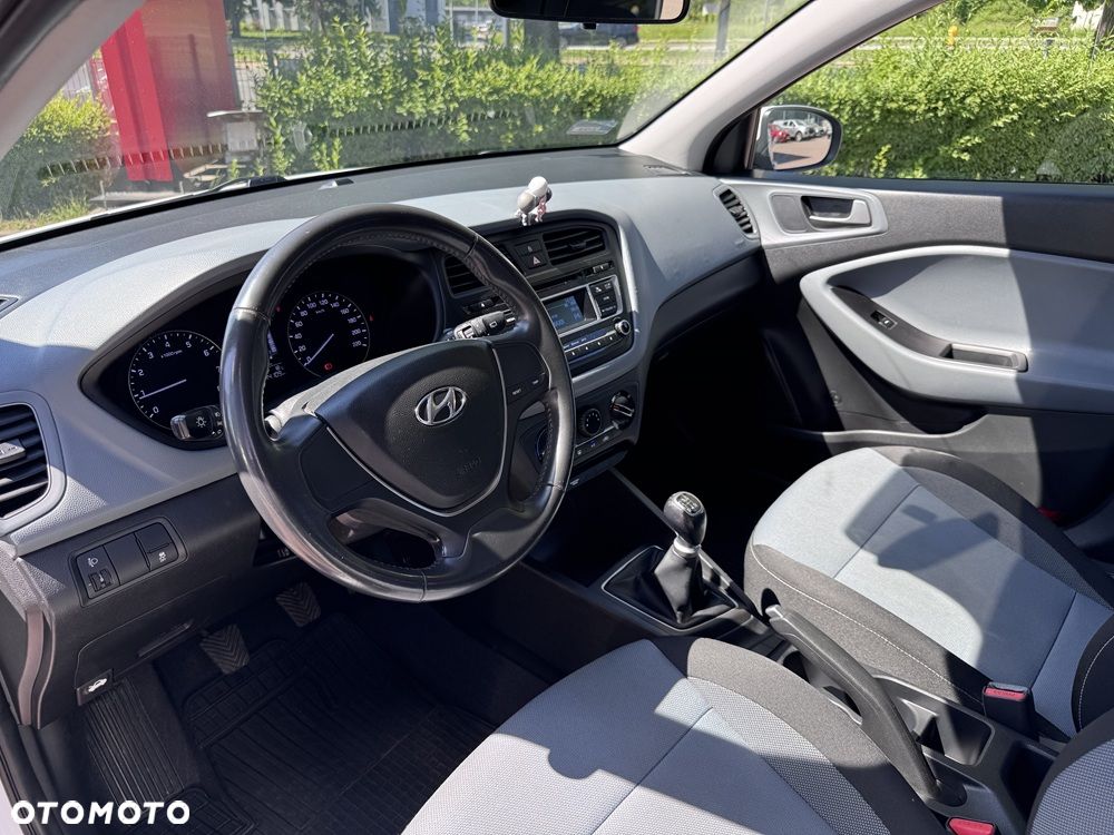 Hyundai i20 1.2 Classic Plus - 8