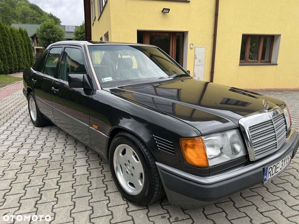 Mercedes-Benz W124 (1984-1993) - 2