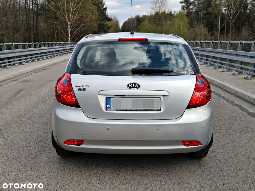 Kia Ceed 1.4 Comfort - 10