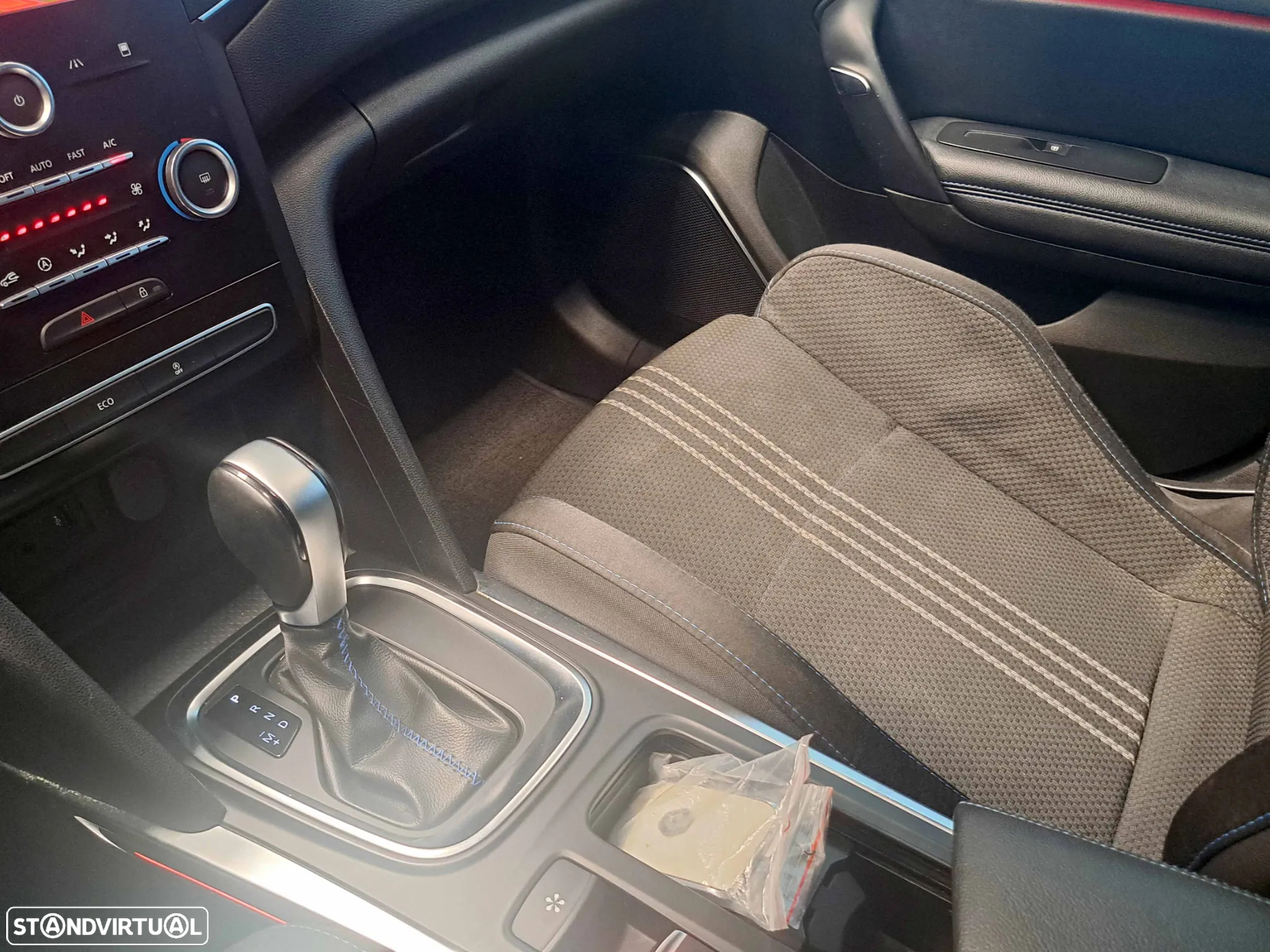 Renault Mégane Sport Tourer 1.5 dCi GT Line EDC - 18