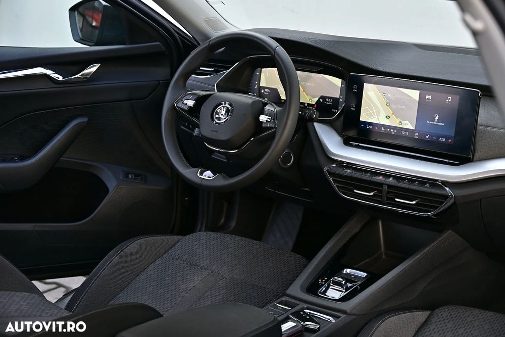 Skoda Octavia 2.0 TDI DSG Style - 30