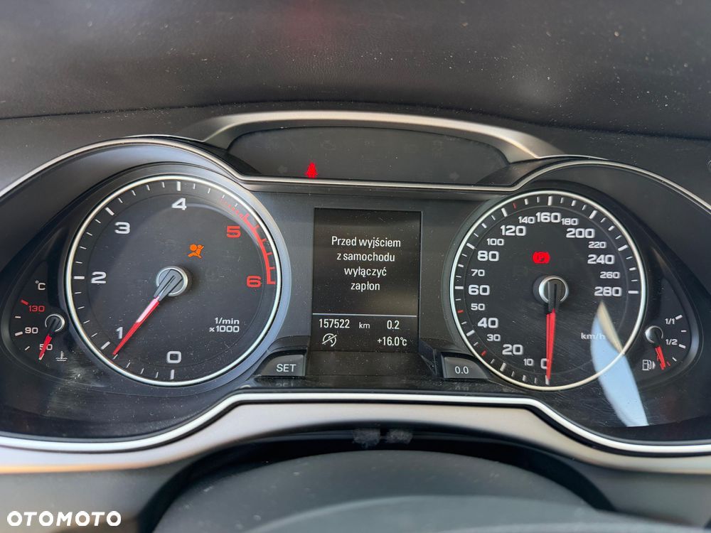Audi A4 Limousine - 11
