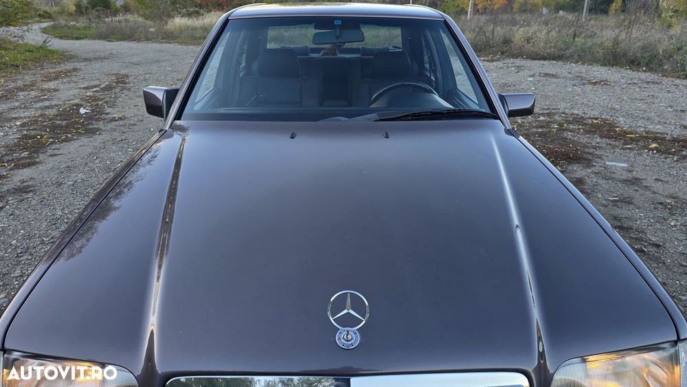 Mercedes-Benz W124 - 37