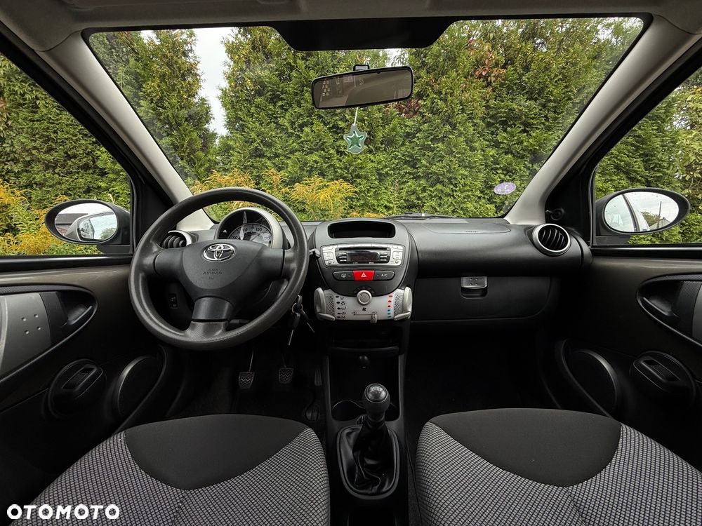 Toyota Aygo 1.0 VVT-i Easy A/C - 12