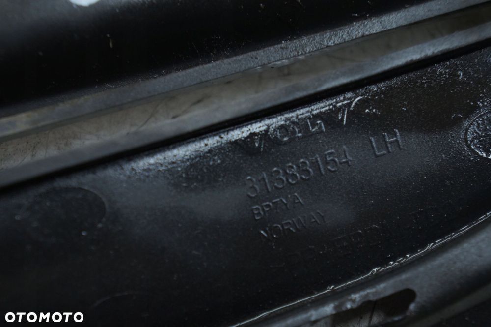 volvo s60 ii v60 ramka kratka halogenu atrapa lewa lift r-design 31383154 - 3
