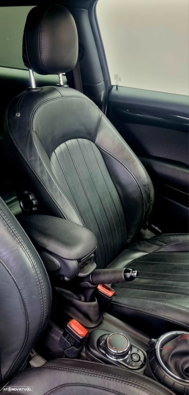 MINI 3 Portas John Cooper Works Auto Desportiva - 45