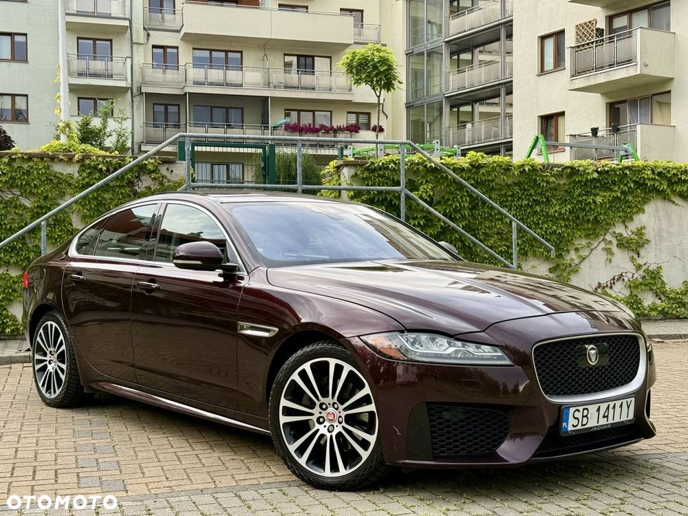 Jaguar XF - 2
