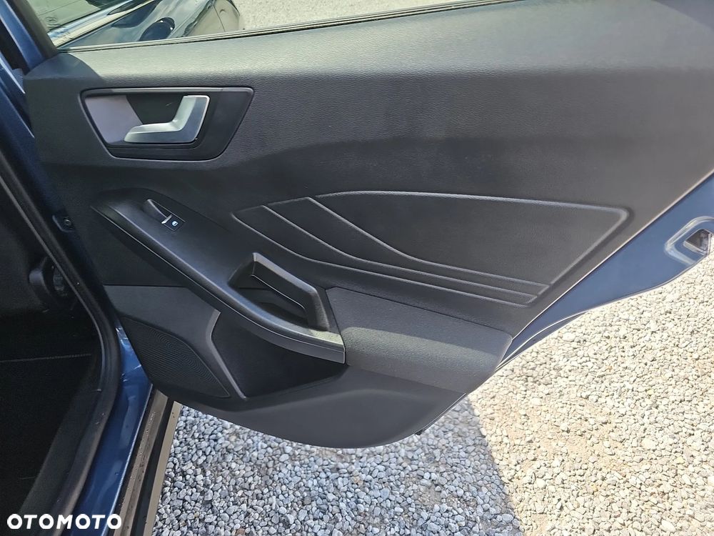 Ford Focus 1.5 EcoBlue Titanium X - 23