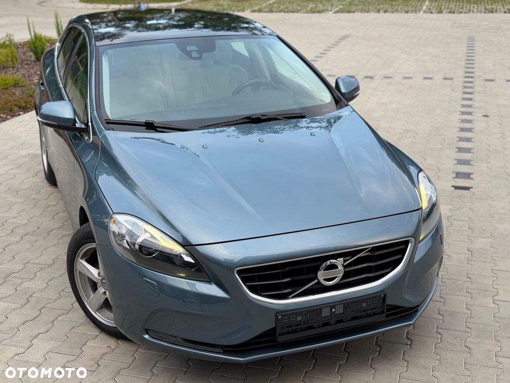 Volvo V40 T5 Geartronic Summum - 19