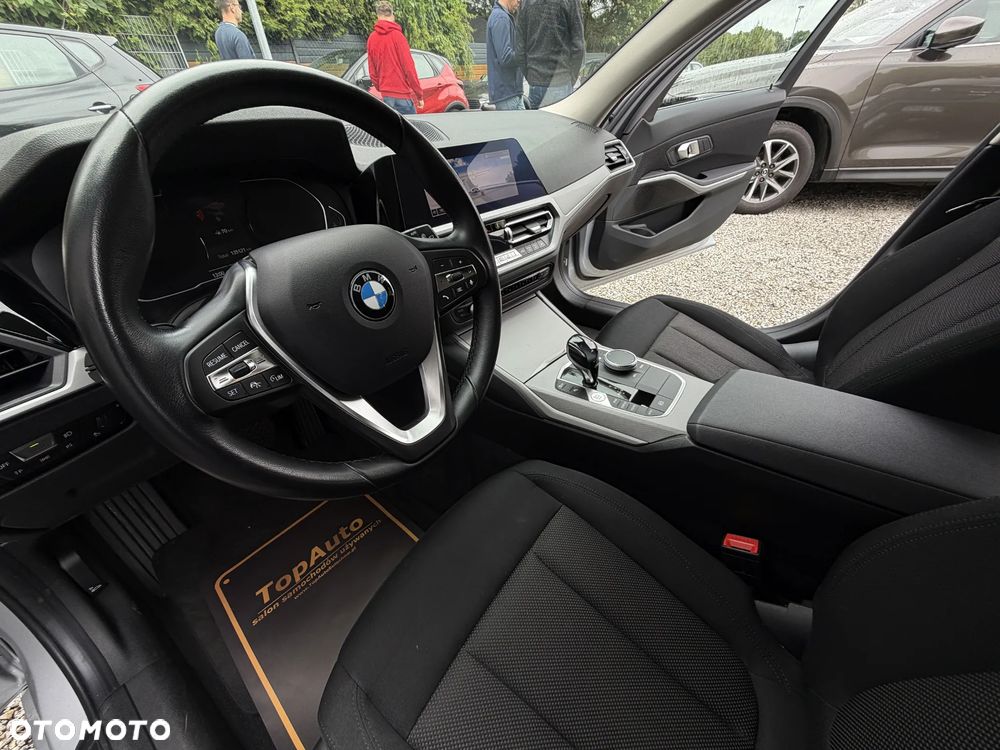 BMW Seria 3 320d Advantage - 19