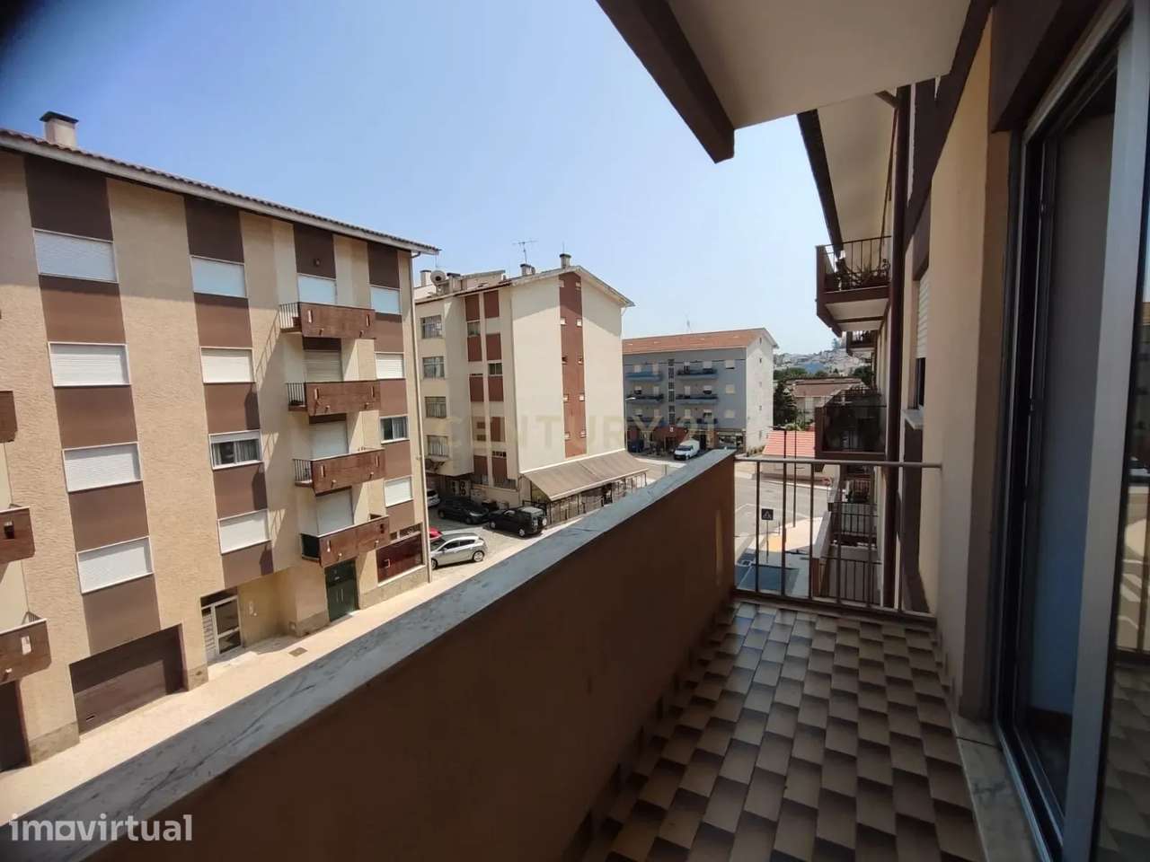 Arrendamento | Apartamento T3 mobilado e equipado na Rua Fausto Gonçal - Grande imagem: 3/12