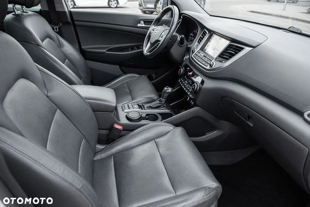 Hyundai Tucson 2.0 CRDI Premium 4WD - 18