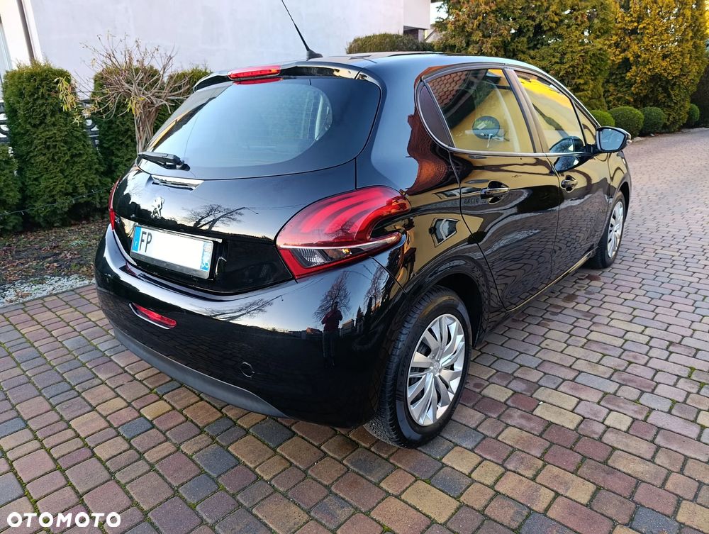 Peugeot 208 BlueHDi 100 Active - 4