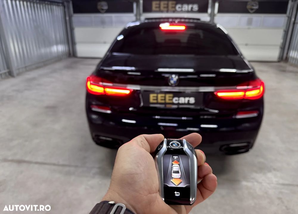 BMW Seria 7 750d xDrive - 33