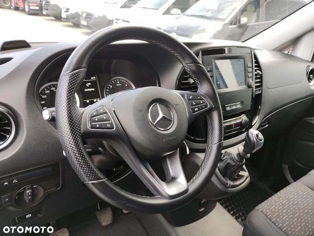 Mercedes-Benz Vito - 9