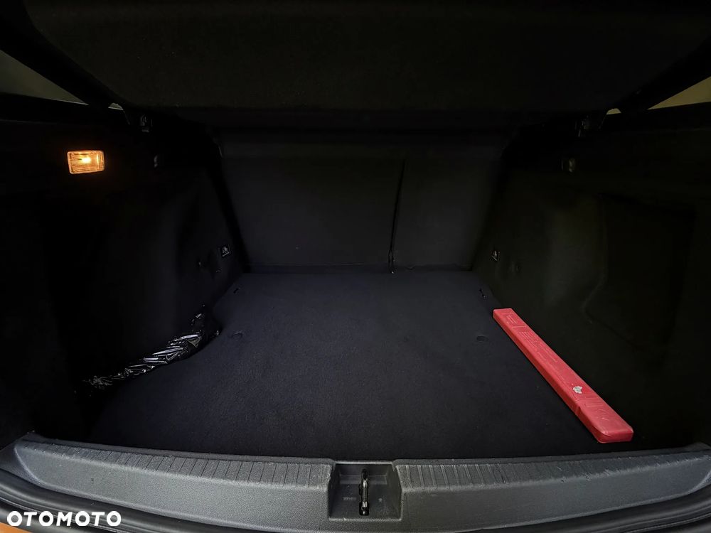 Dacia Duster dCi 110 FAP 4x2 Urban Explorer - 21