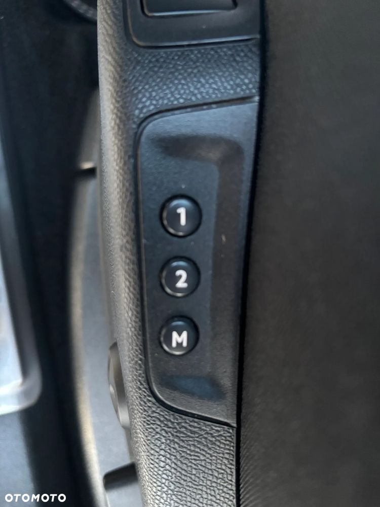 Peugeot 5008 BlueHDi 180 EAT6 GT - 28