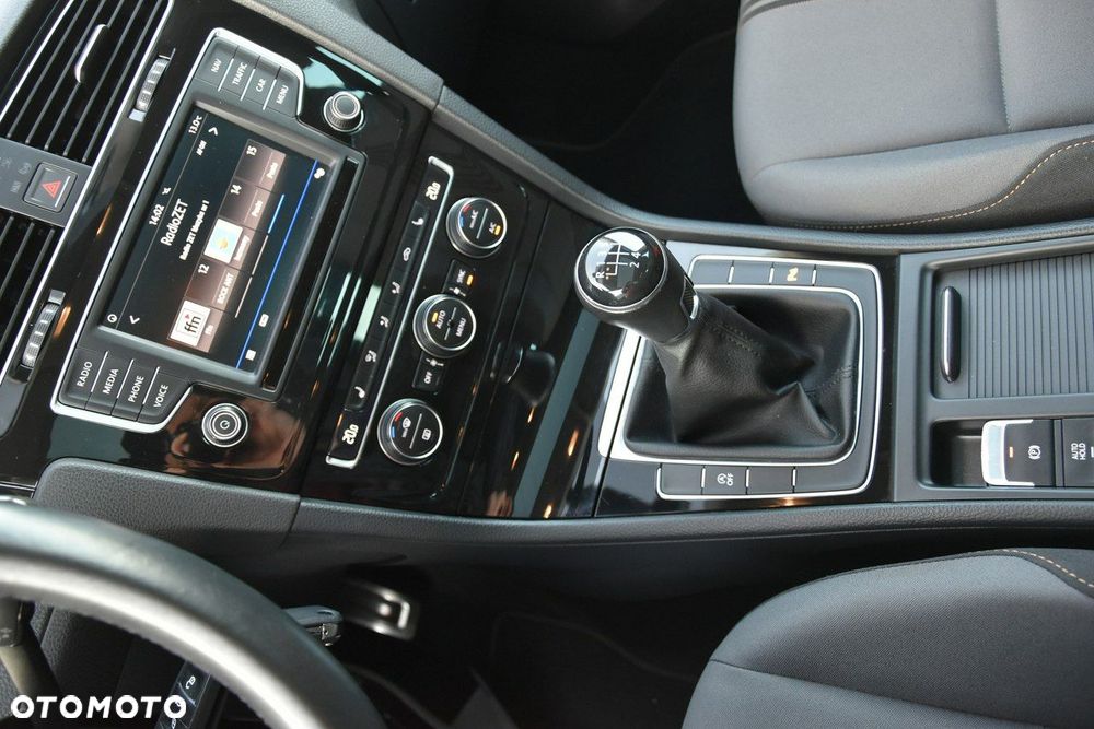 Volkswagen Golf 1.4 TSI BlueMotion Technology Allstar - 10