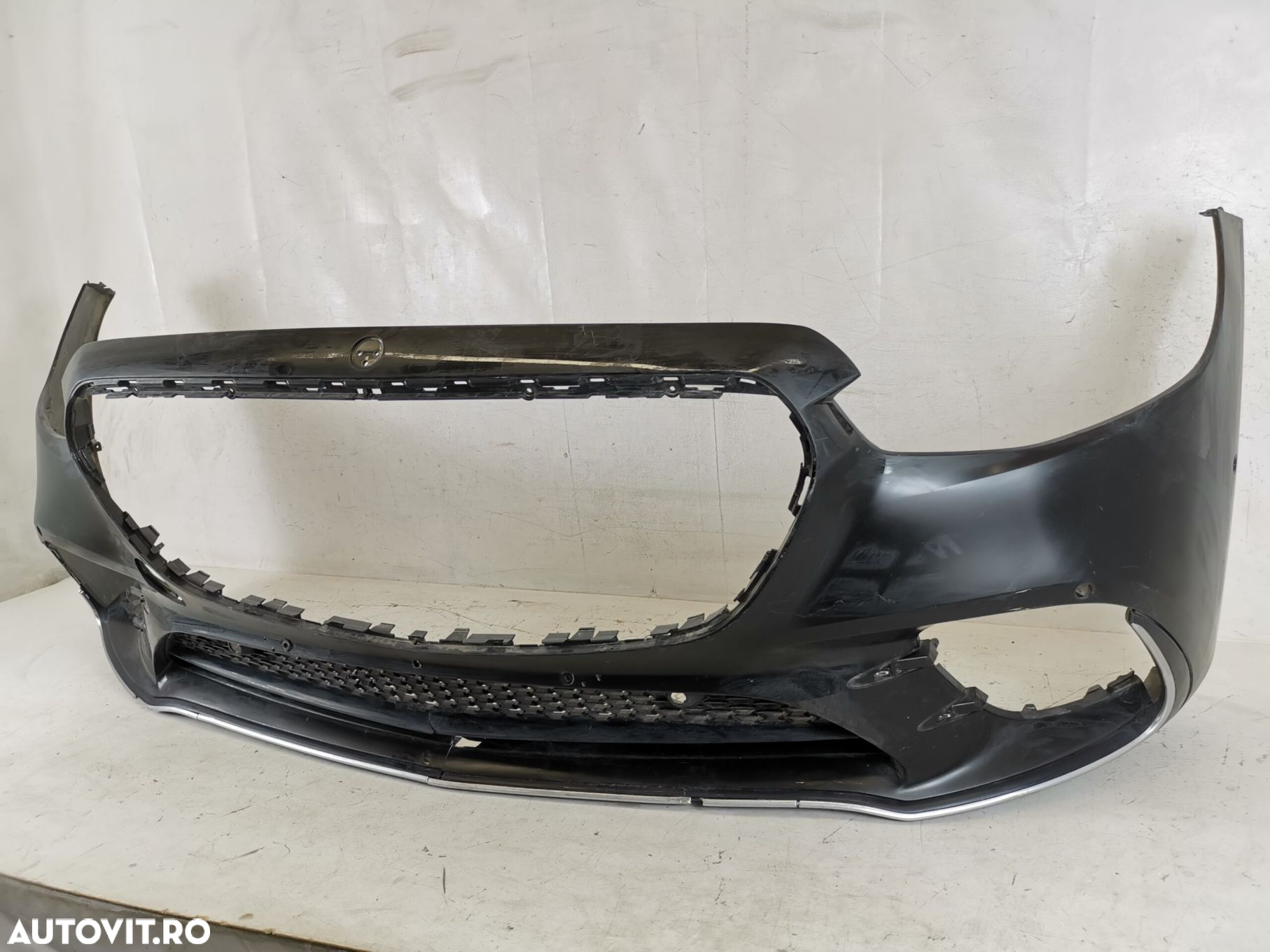 Bara Fata Cu Grila Inferioara Mercedes-Benz  S-Class W223 [2021 - 2024 - 3