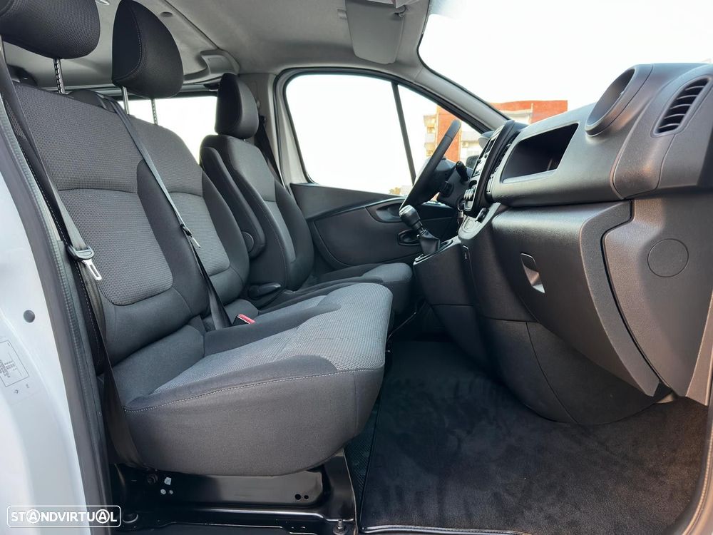 Renault Trafic 2.0 dCi L2H1 1.2T - 9