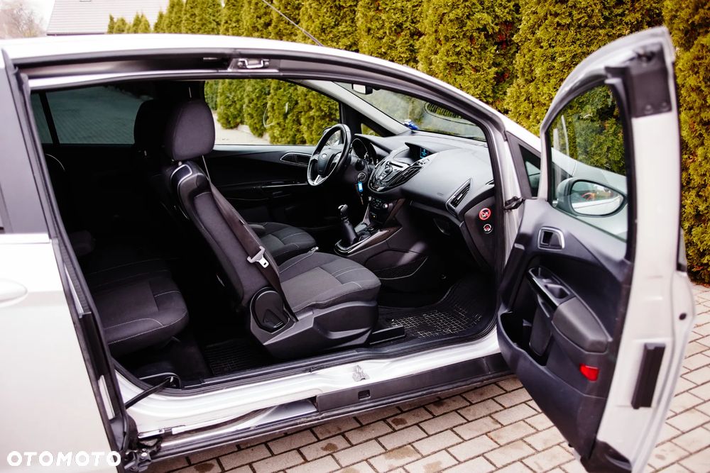 Ford B-MAX 1.6 TDCi Titanium - 21