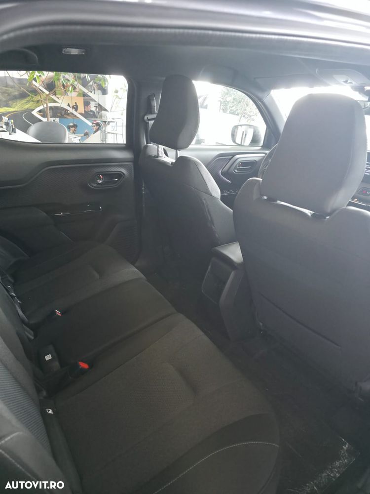 Suzuki Vitara - 8