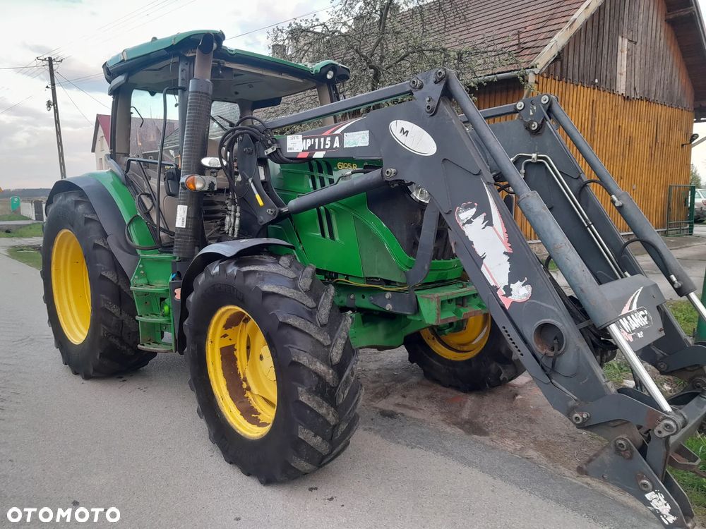 John Deere 6105R - 6