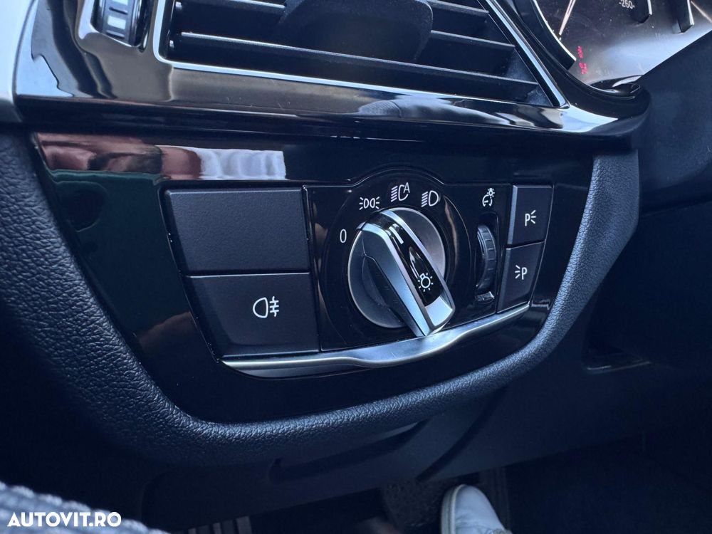 BMW Seria 5 - 21