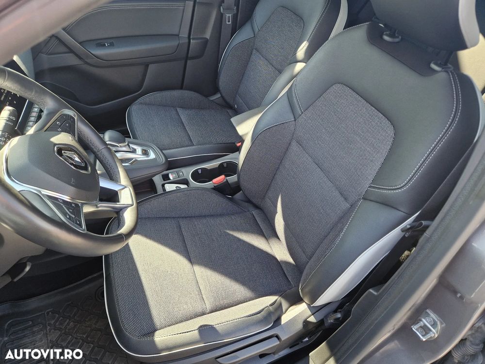 Renault Captur PHEV 160 Techno - 14