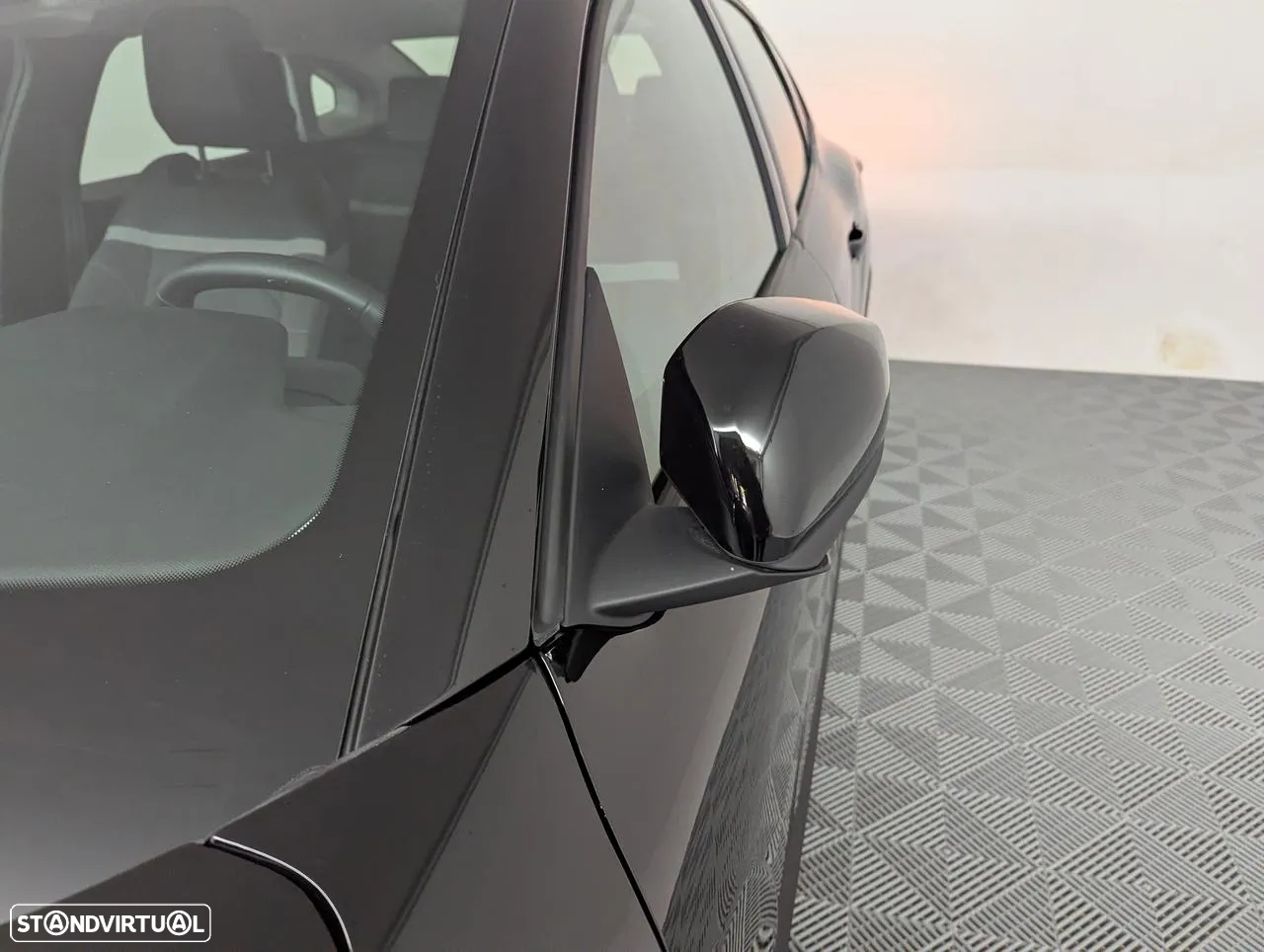 Citroën C4 X 1.2 PureTech Plus EAT8 - 16
