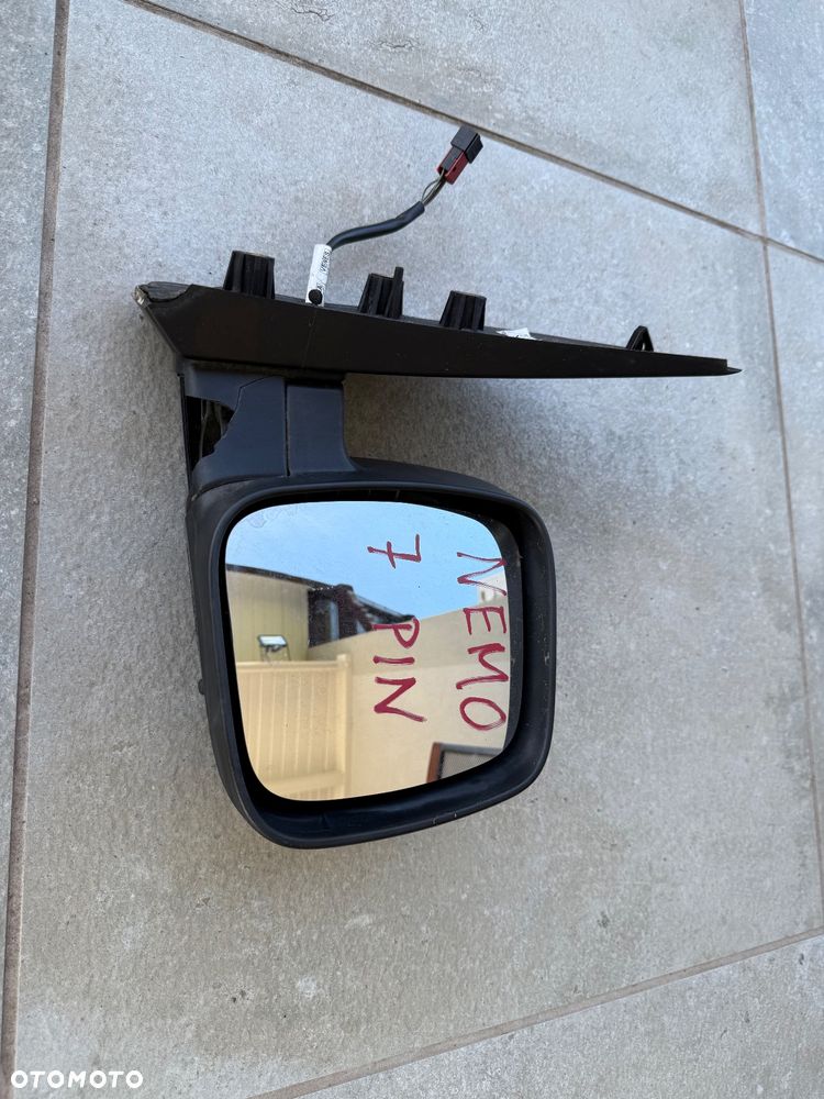 LUSTERKO ZEWNĘTRZNE PRAWE CITROEN NEMO - 1