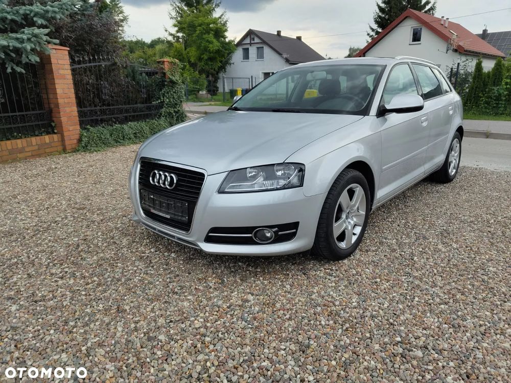 Audi A4 2.0 TDI DPF S line Sportpaket - 25