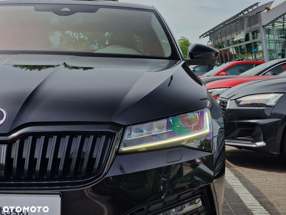 Skoda Superb 2.0 TSI 4x4 Sportline DSG - 10