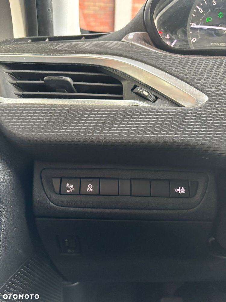Peugeot 2008 120 VTI Allure - 10