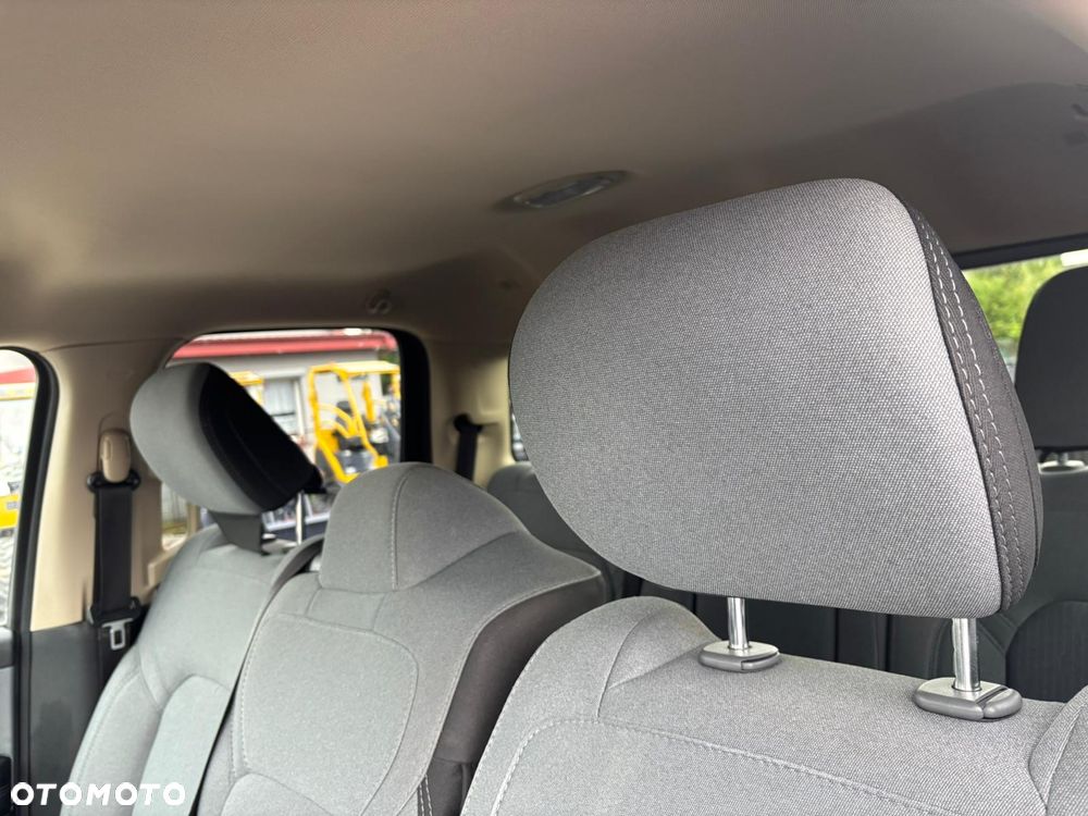 RAM 1500 5.7 Quad Cab Bighorn - 15