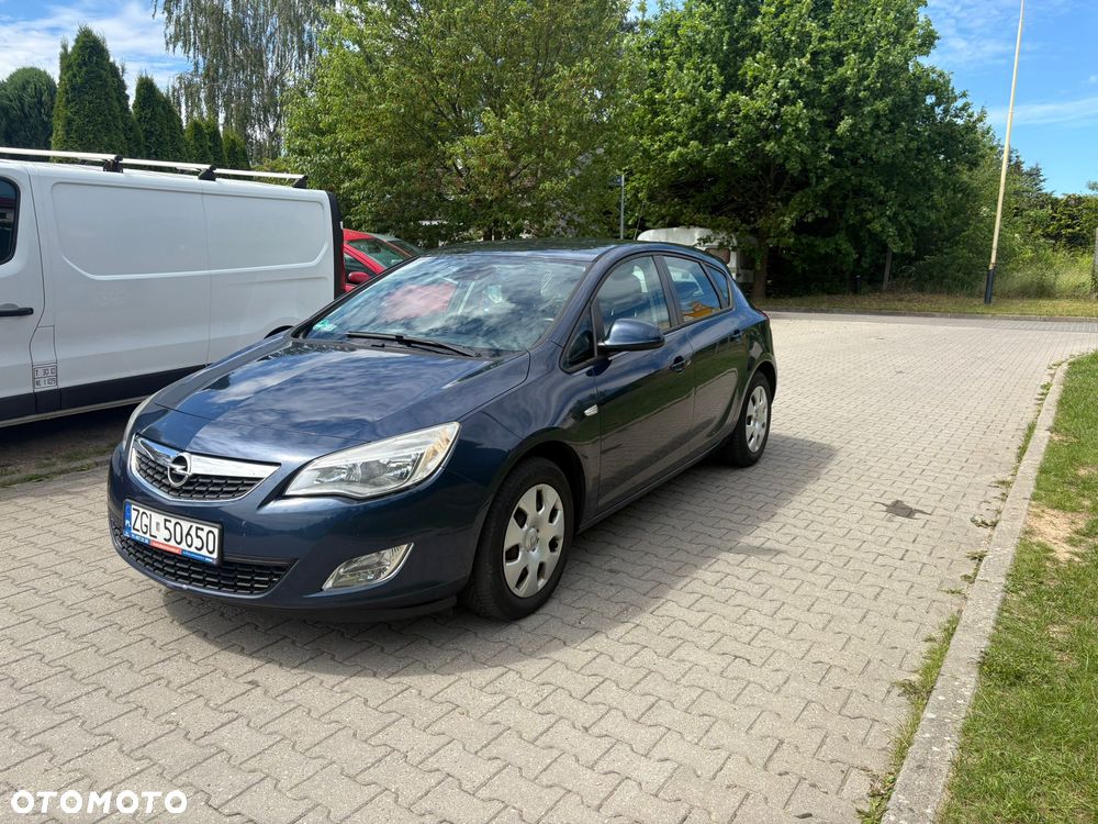 Opel Astra 1.4 T Enjoy - 4