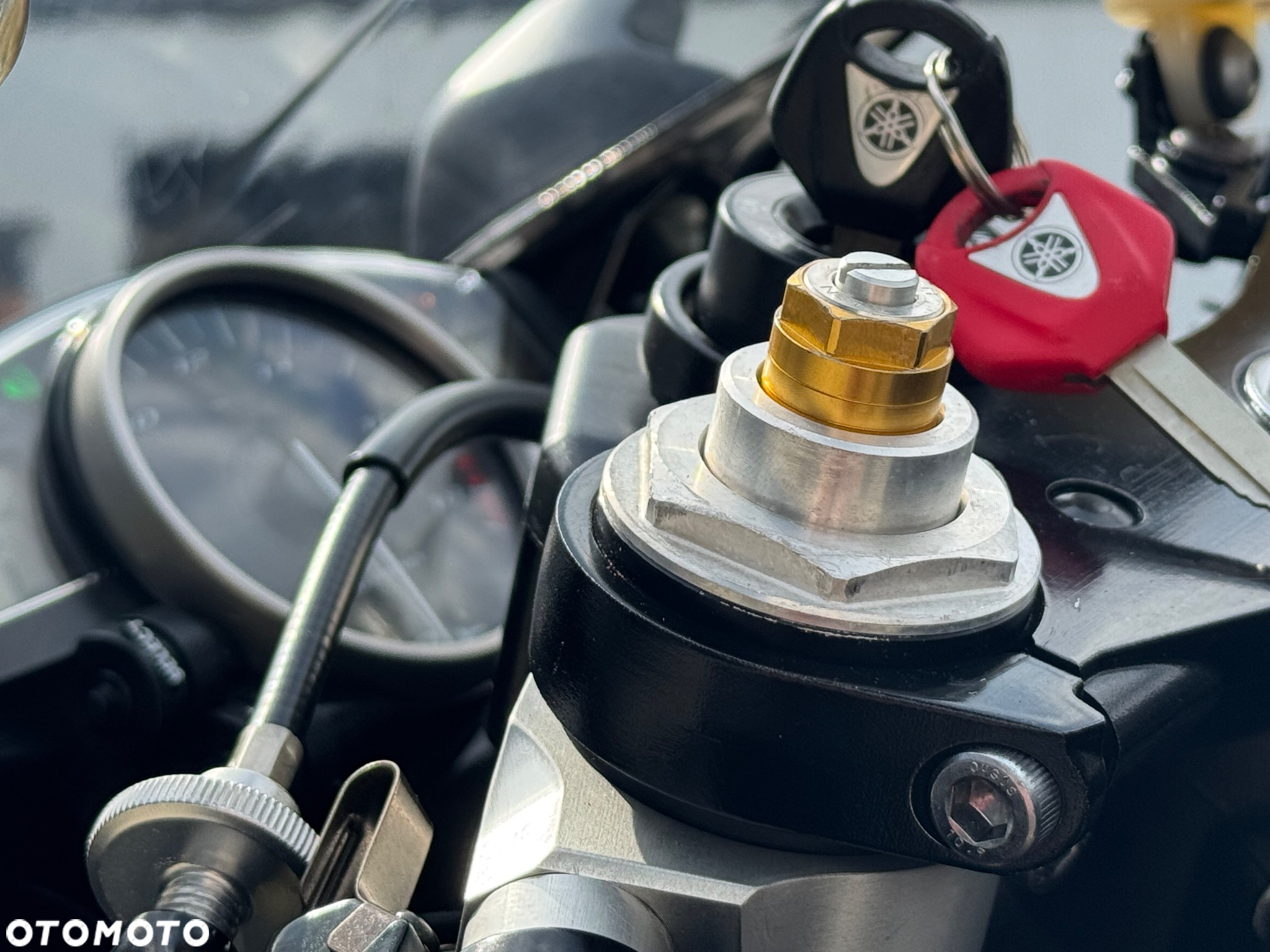 Yamaha YZF - 22