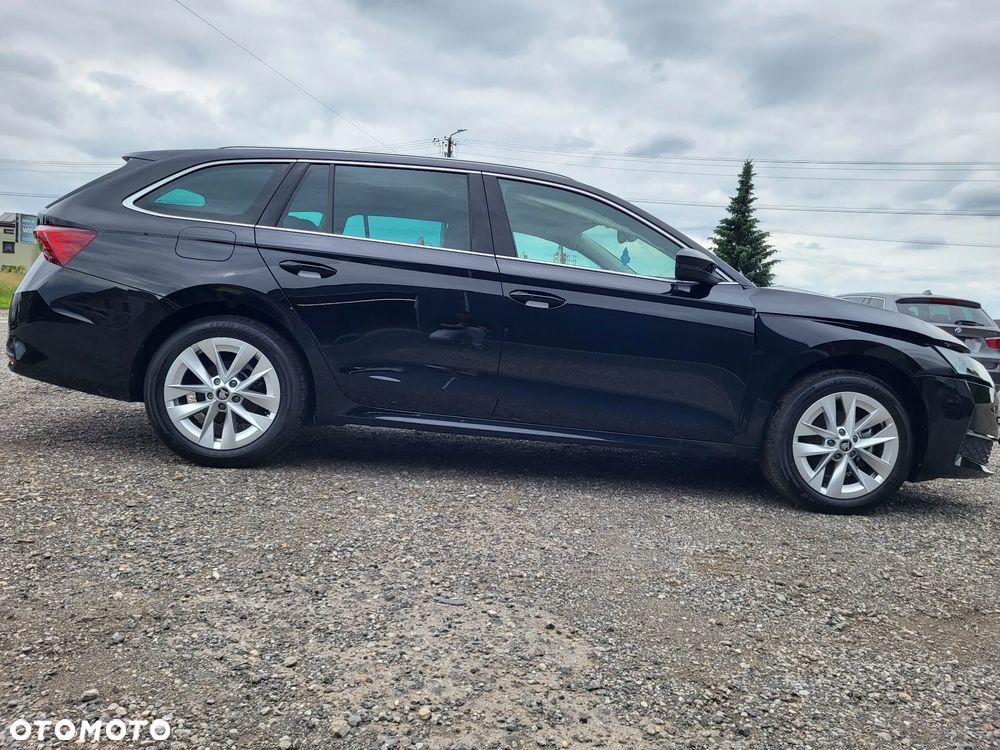 Skoda Octavia 1.5 TSI mHEV DSG Selection - 6
