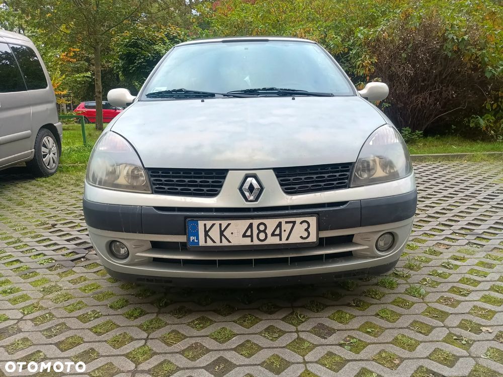 Renault Clio - 2
